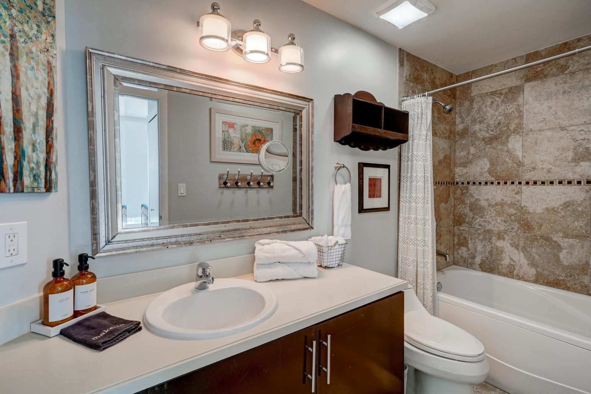 Luxury Penthouse With Private Rooftop Terrace In Coconut Grove * Miami