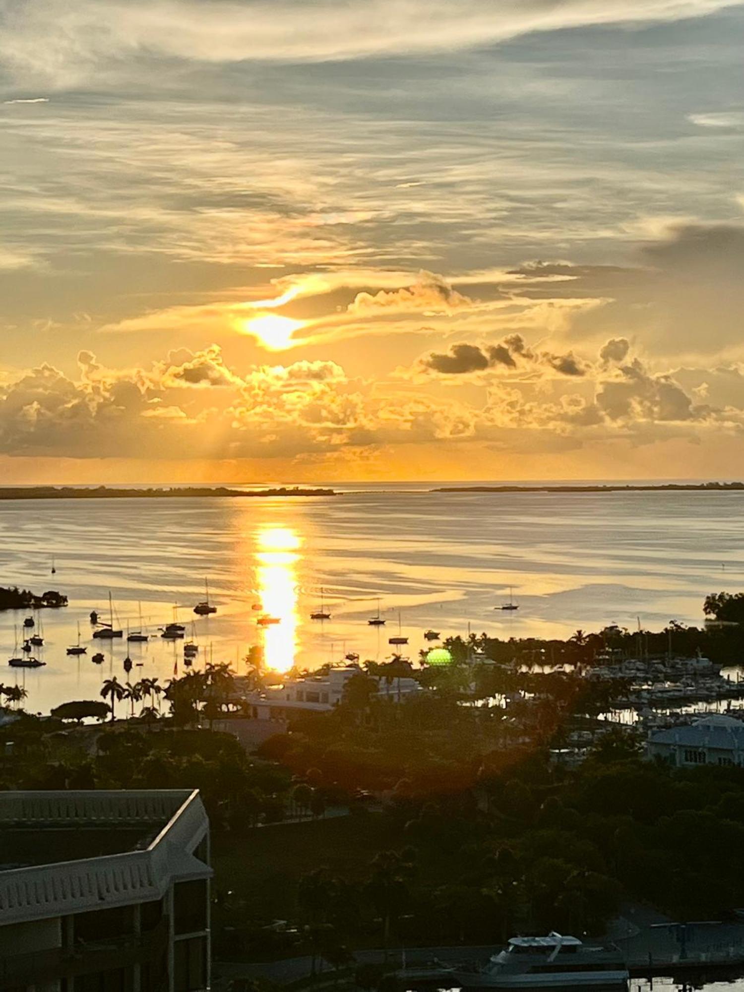 Luxury Penthouse With Private Rooftop Terrace In Coconut Grove Appartamento