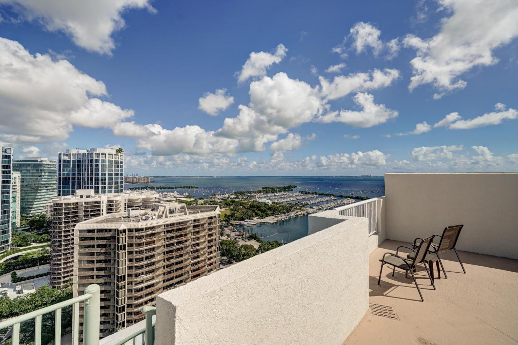 Luxury Penthouse With Private Rooftop Terrace In Coconut Grove Appartamento *